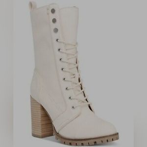 DV DOLCE VITA Ayleen Heeled Lug Sole Combat Boots Size 5 1/2 NWOT